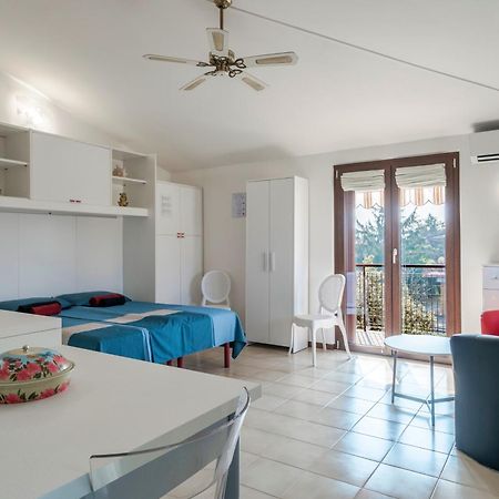 Casa Lugana 15 - Monolocale Con Piscina Fronte Lago سيرمِيوني المظهر الخارجي الصورة