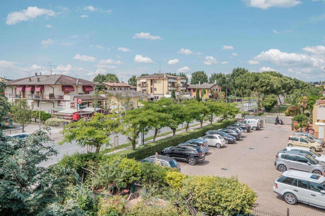 Casa Lugana 15 - Monolocale Con Piscina Fronte Lago سيرمِيوني المظهر الخارجي الصورة