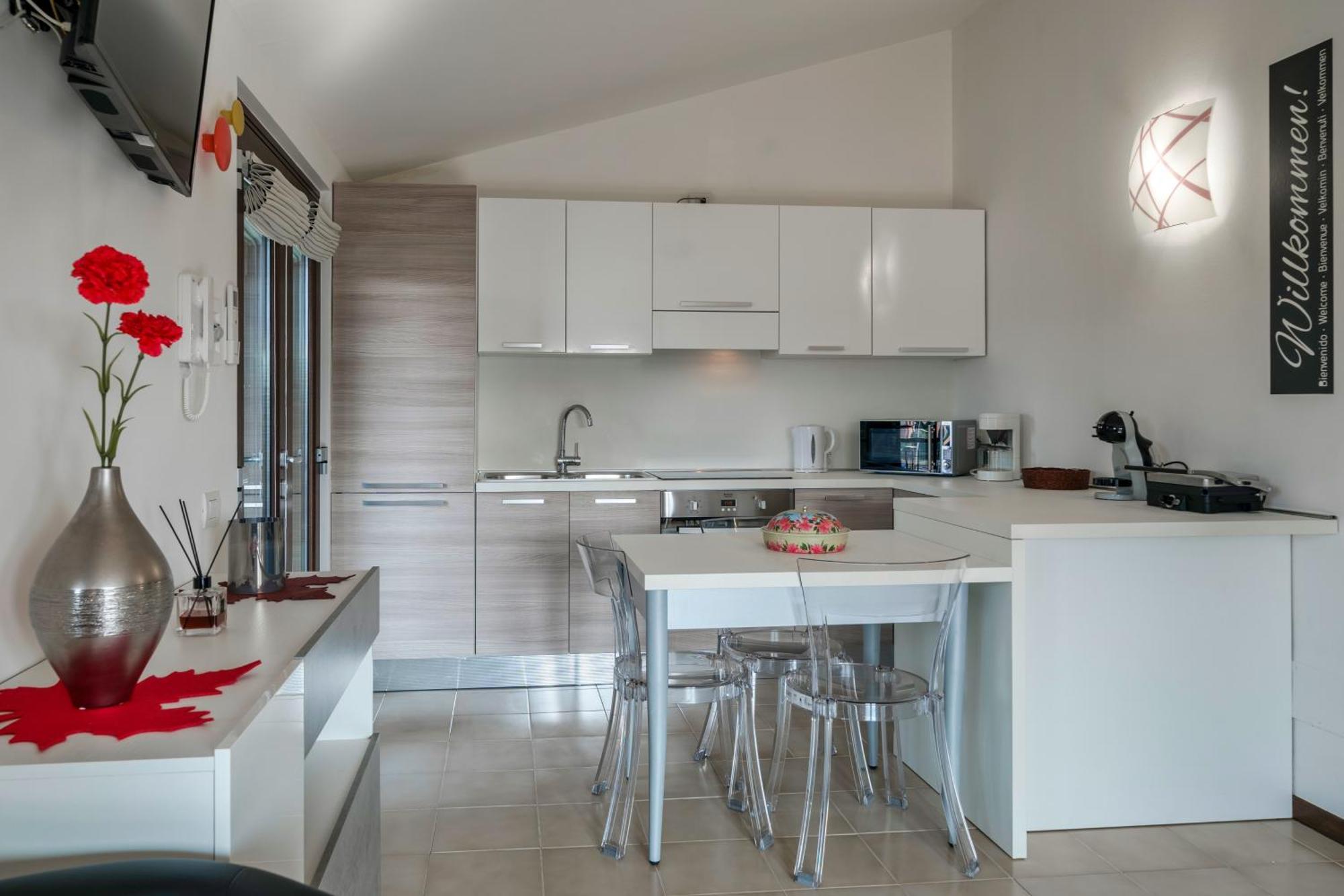 Casa Lugana 15 - Monolocale Con Piscina Fronte Lago سيرمِيوني المظهر الخارجي الصورة