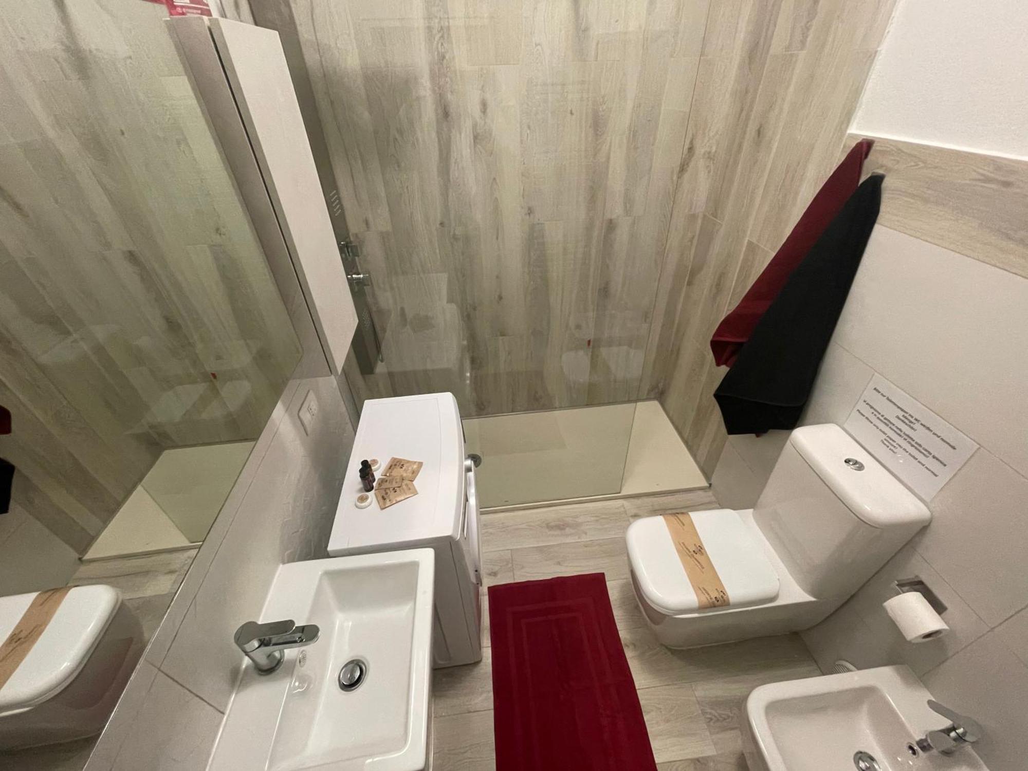 Casa Lugana 15 - Monolocale Con Piscina Fronte Lago سيرمِيوني المظهر الخارجي الصورة